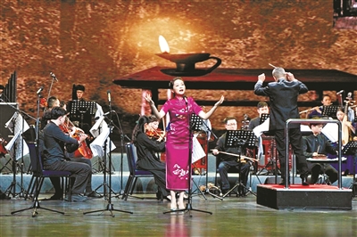 感受鄉韻的獨特魅力  寧波市甬劇團建團70周年演唱會(huì )舉行
