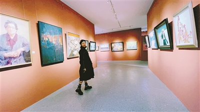 “笑在春風(fēng)里” 149件女畫(huà)家作品杭州亮相