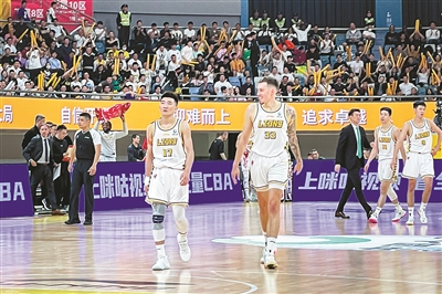 新主場(chǎng)新紀錄 浙江東陽(yáng)光隊斬獲季后賽首勝