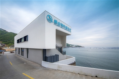 加快微改造精提升步伐  嵊山海釣展示廳投用