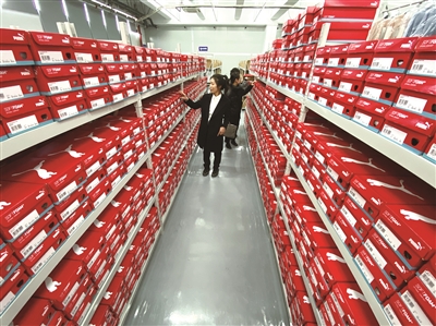 全省首個(gè)高端消費品保稅倉在溫開(kāi)倉  今年預計實(shí)現四千萬(wàn)美元商品流轉