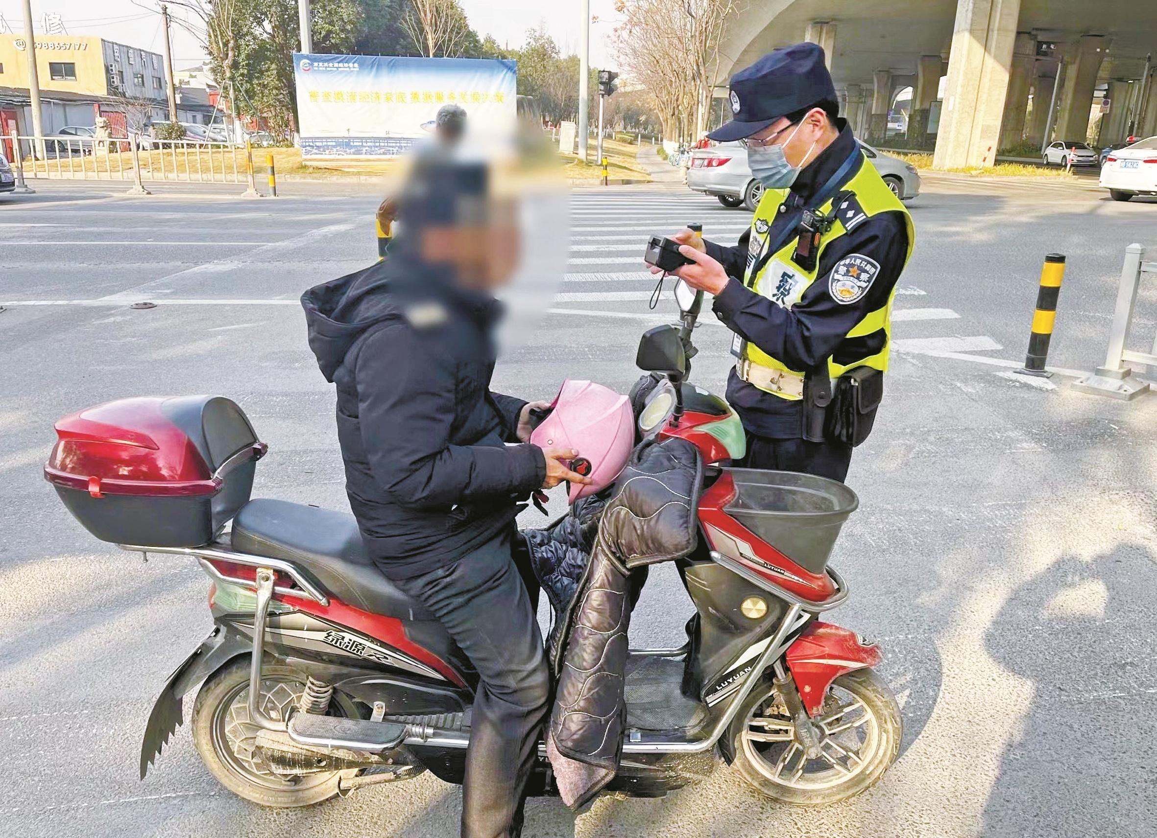 “飆車(chē)炸街”很拉風(fēng)？嚴查！  全市查處365起機動(dòng)車(chē)非法改裝行為