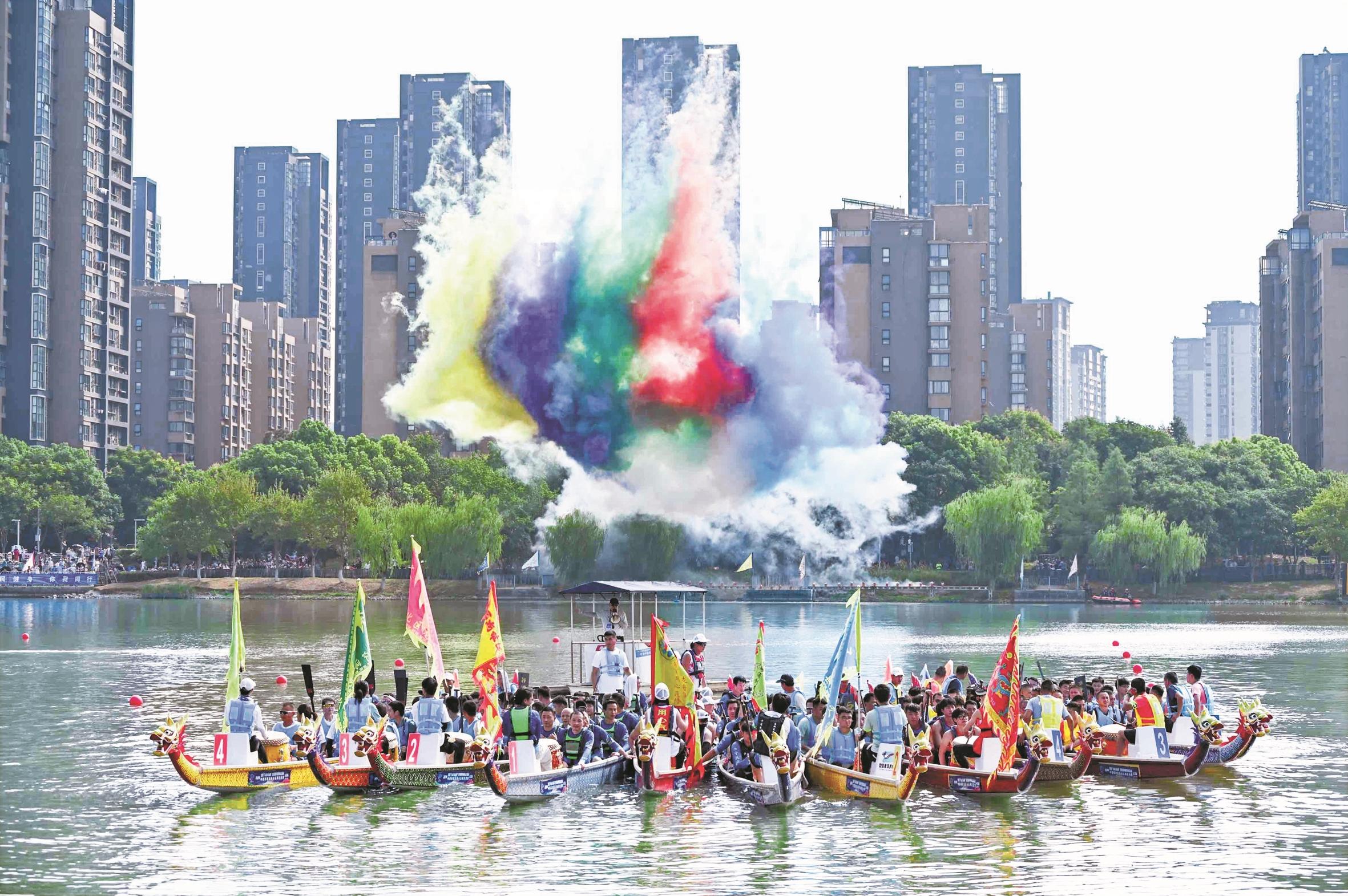 大運河上“乘風(fēng)破浪”